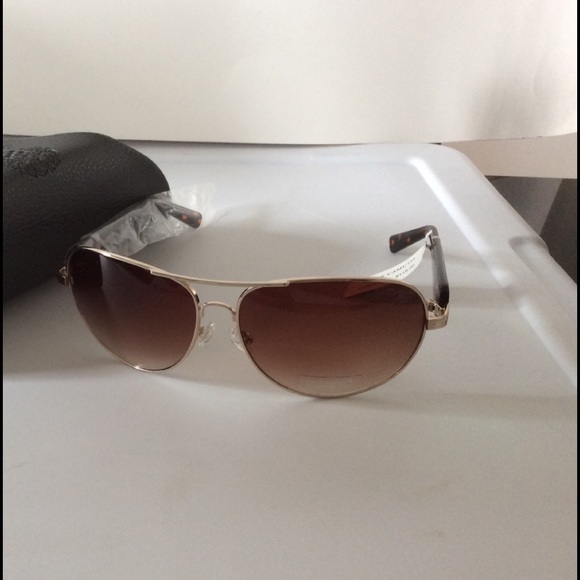 VINCE CAMUTO Aviator Sunglasses - Picture 2 of 5
